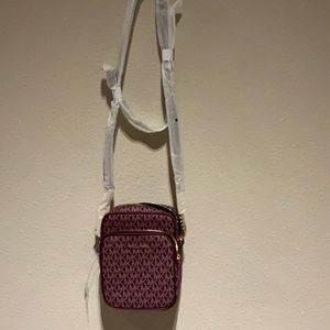 NWT MICHAEL KORS JET SET TRAVEL